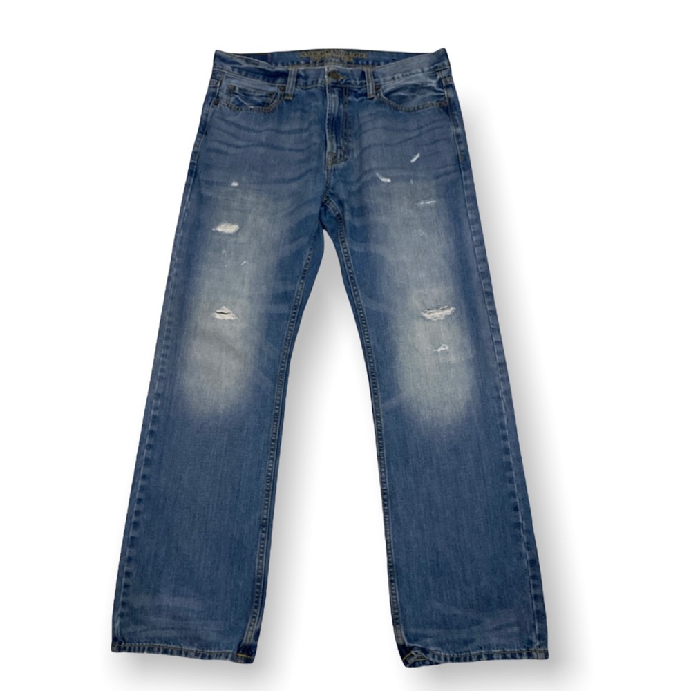 AMERICAN EAGLE OUTFITTERS Men’s Original Boot Distressed Light Wash Denim Jeans